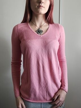 Kirra Cotton & Cashemere Blend Pink Long Sleeve V neck Top Embroidered Detail SM